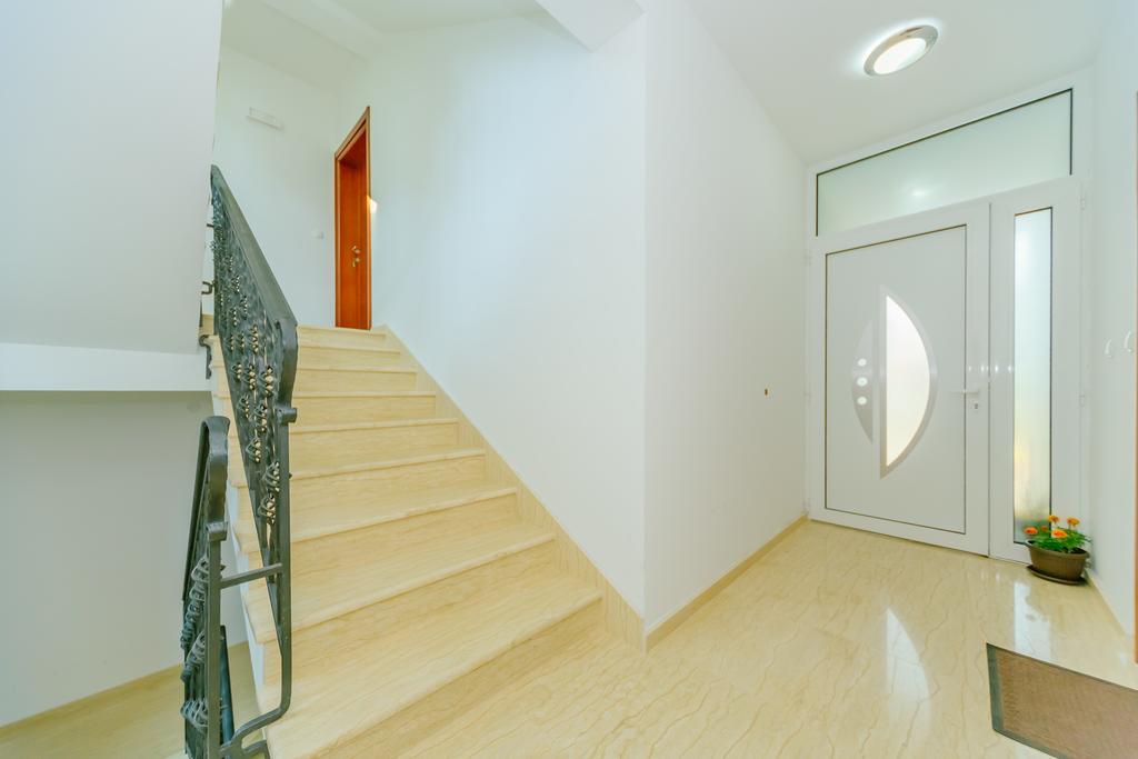 Apartments Bujkovic Bar Εξωτερικό φωτογραφία