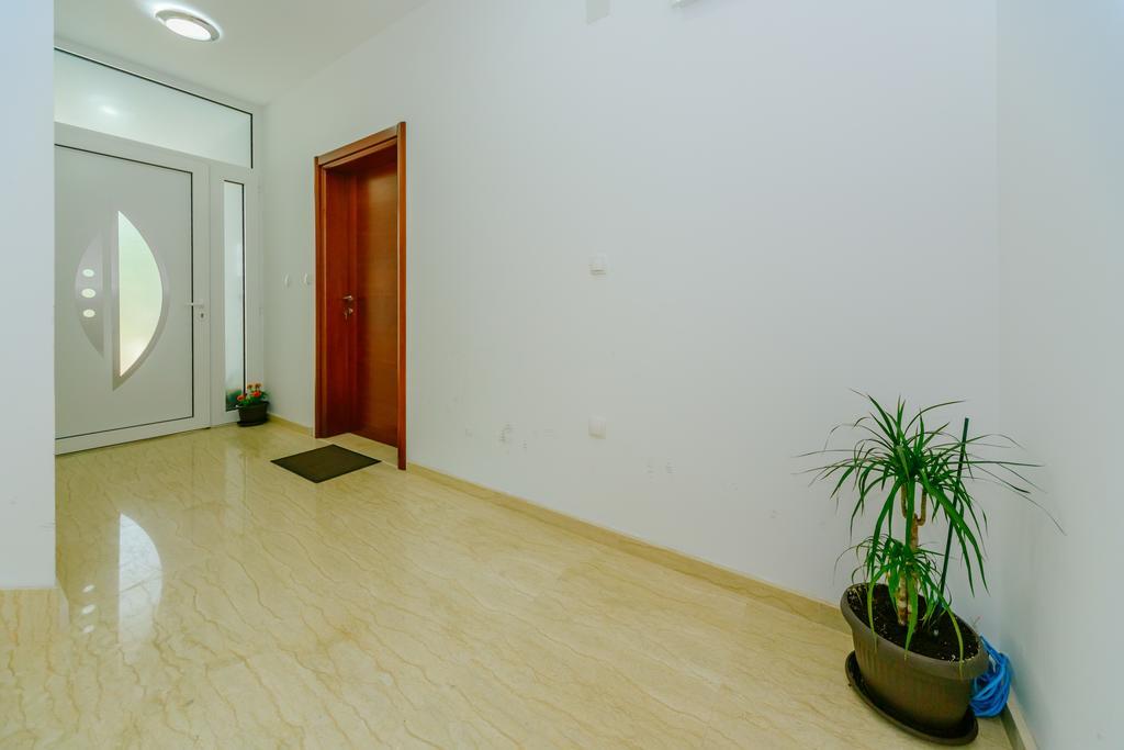 Apartments Bujkovic Bar Εξωτερικό φωτογραφία