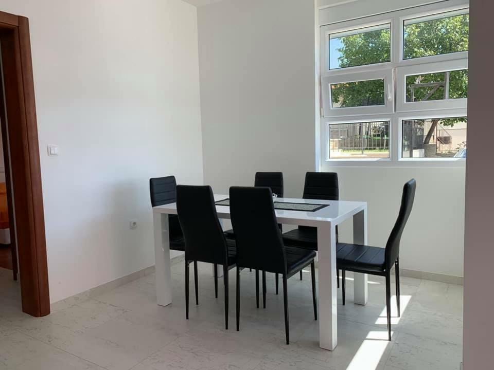 Apartments Bujkovic Bar Εξωτερικό φωτογραφία